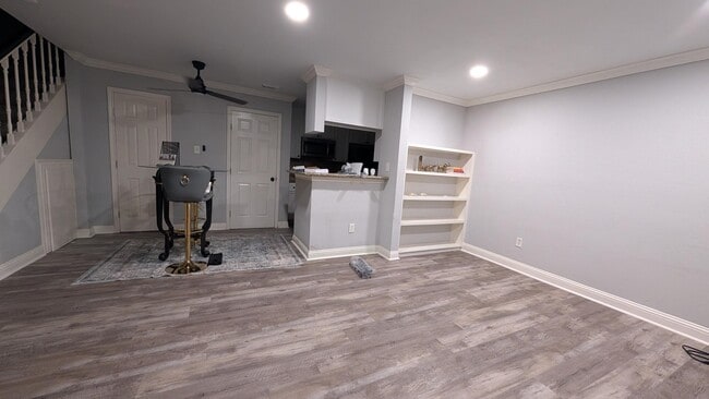 Building Photo - 3770 Lovers Wood Ln