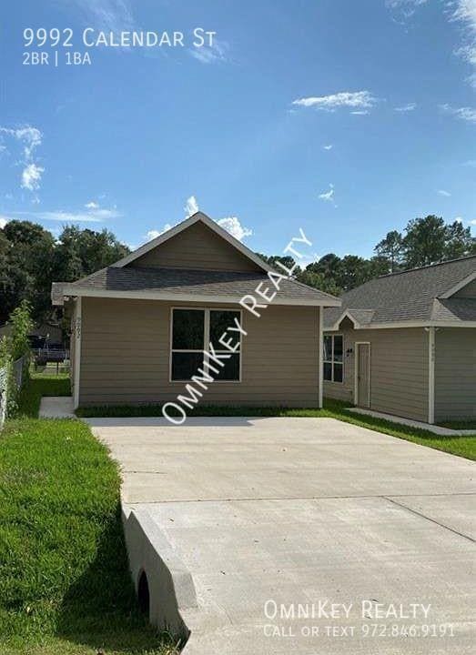 Building Photo - 9992 Calendar St