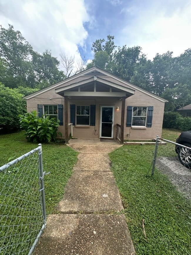 Building Photo - 1529 Mountain View Ct