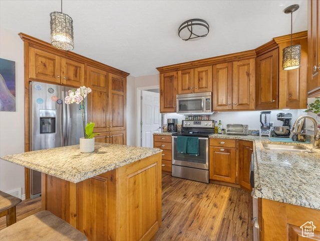 Building Photo - 9842 Tiger Eye Dr