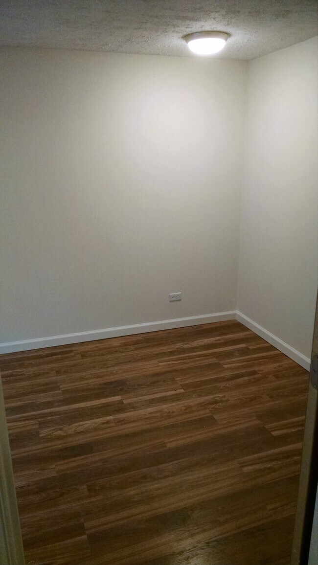 Bedroom 1 - 154 Lackawanna Dr