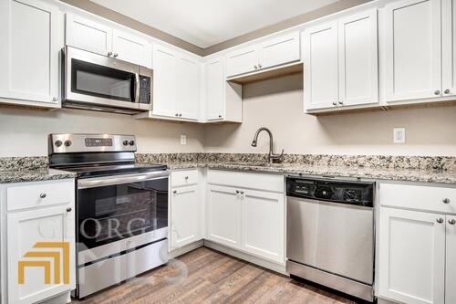 Building Photo - 1380 Colony Hill Ct