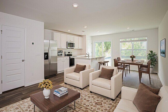 Foto del edificio - 75 Striker Rd