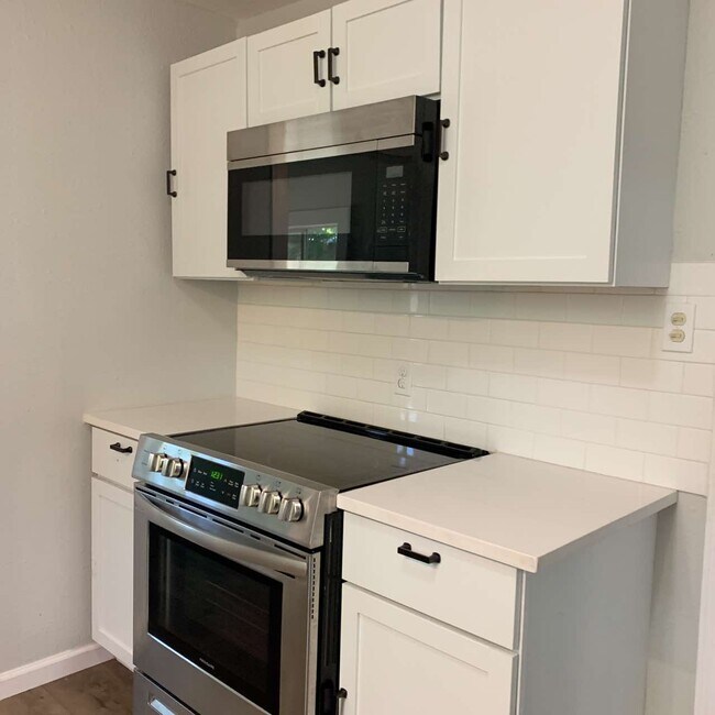 Foto del edificio - 505 E Heron St