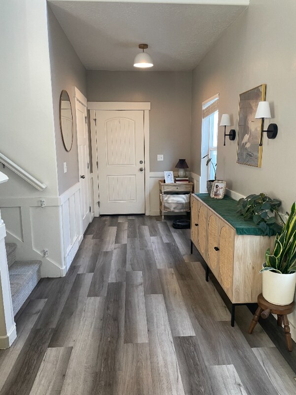 Foto del edificio - 7917 N Red River Dr