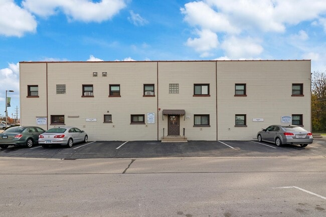 Building Photo - 4903 Spencer Ave