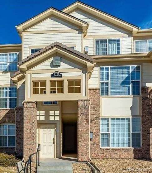 Foto del edificio - 5703 N Gibralter Way