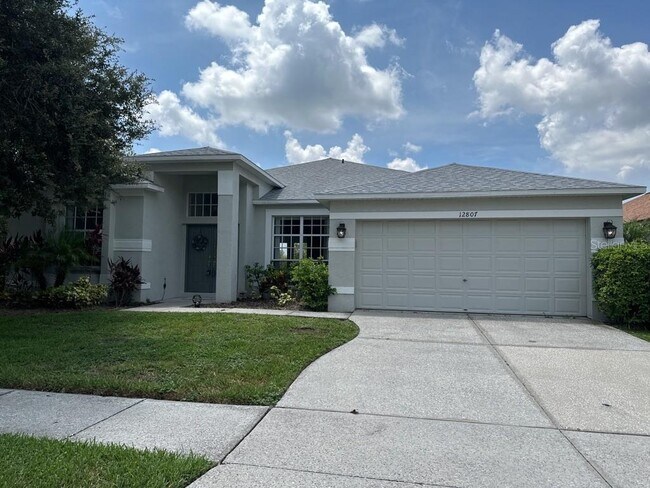 Building Photo - 12807 Lake Ventana Dr