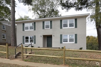 Building Photo - Chandler Oaks