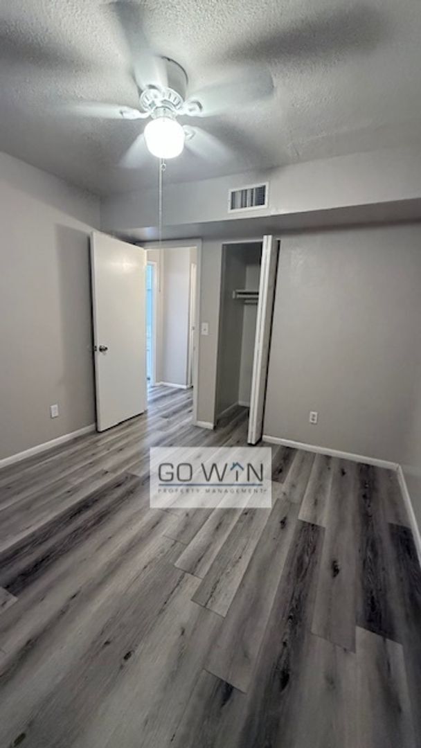 Foto del edificio - 755 W 1st Ave