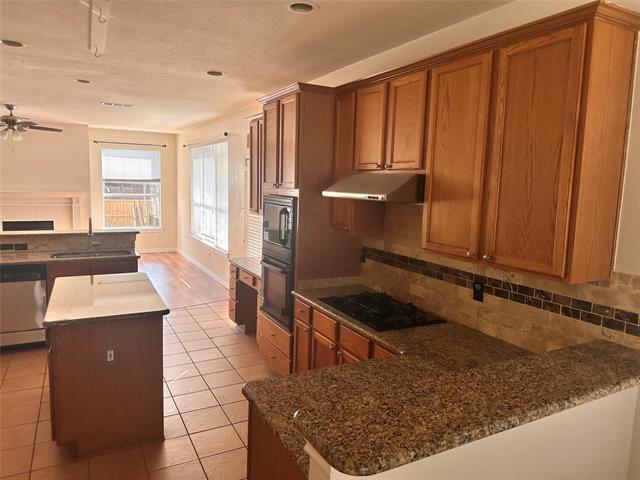 Building Photo - 2013 Westbury Ln