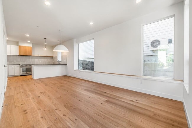 Foto del edificio - Brand New Construction! 2 Bedroom 2.5 Bath...