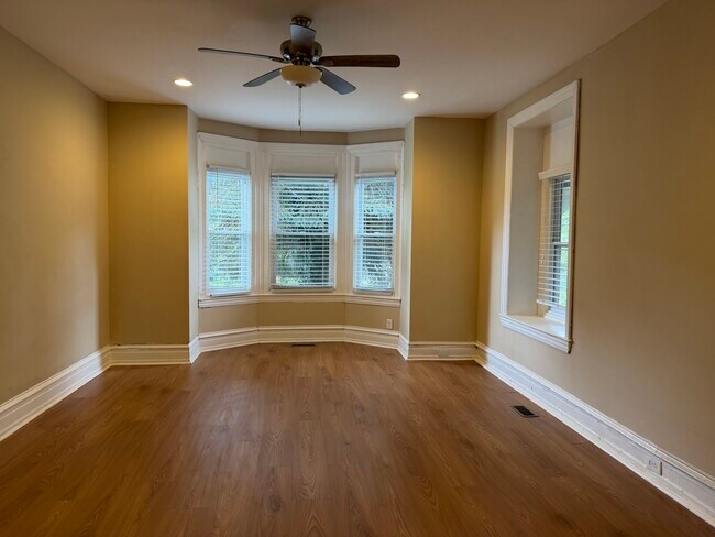 Foto del edificio - 133 East Mount Airy Avenue