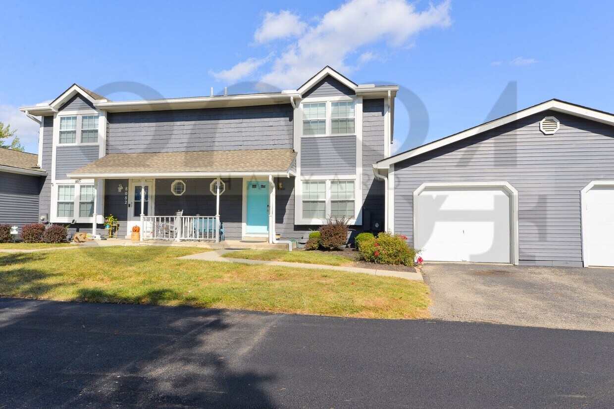 Foto principal - 8084 Halyard Ct