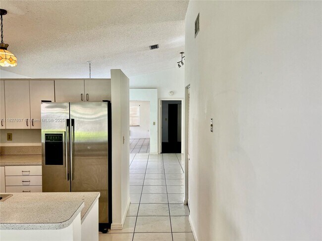 Foto del edificio - 11847 SW 102nd St