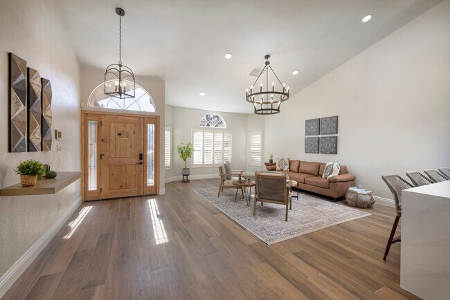 Foto del edificio - 8640 Inwood Dr