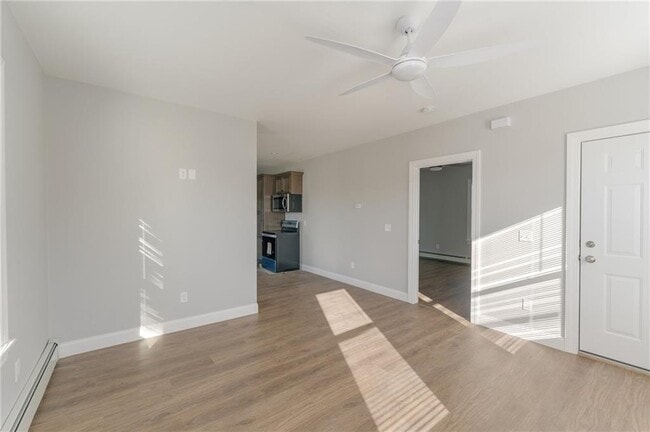 Building Photo - 59 Fairlawn Ave