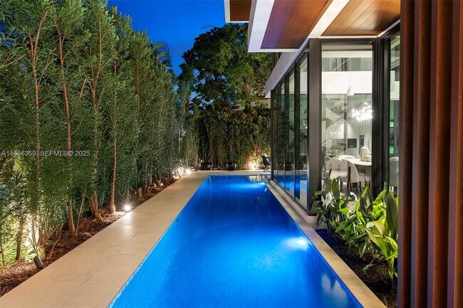 Foto del edificio - 3306 NE 16th St