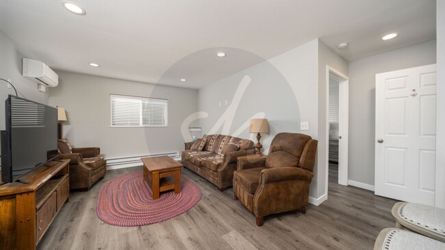 Foto del edificio - Charming Downtown Cottage