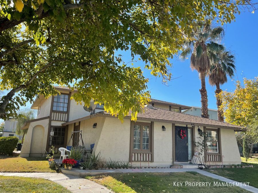 Foto principal - 1351 Dorothy Ave