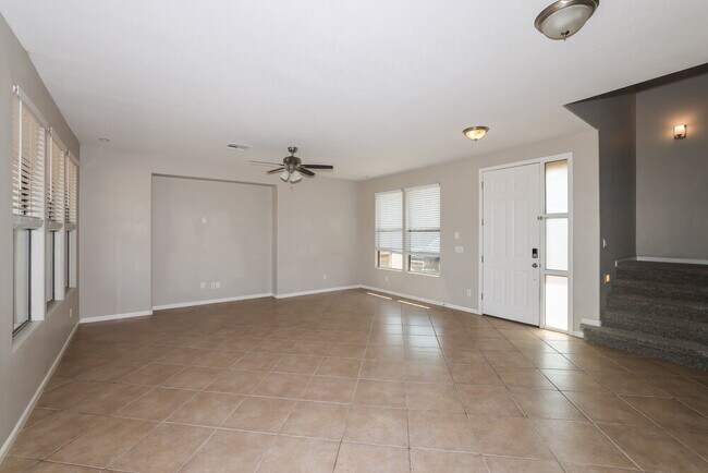 Foto del edificio - 13492 W Cypress St