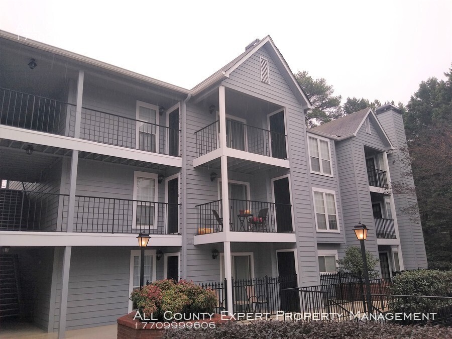 Foto principal - 122 Granville Ct