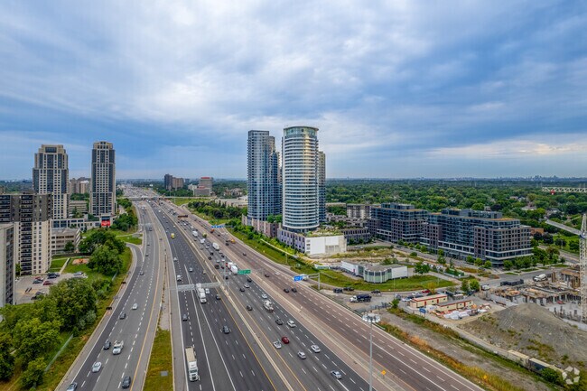 Photo aérienne - Valhalla Town Square Towers