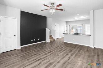 Building Photo - 105 Switchgrass St