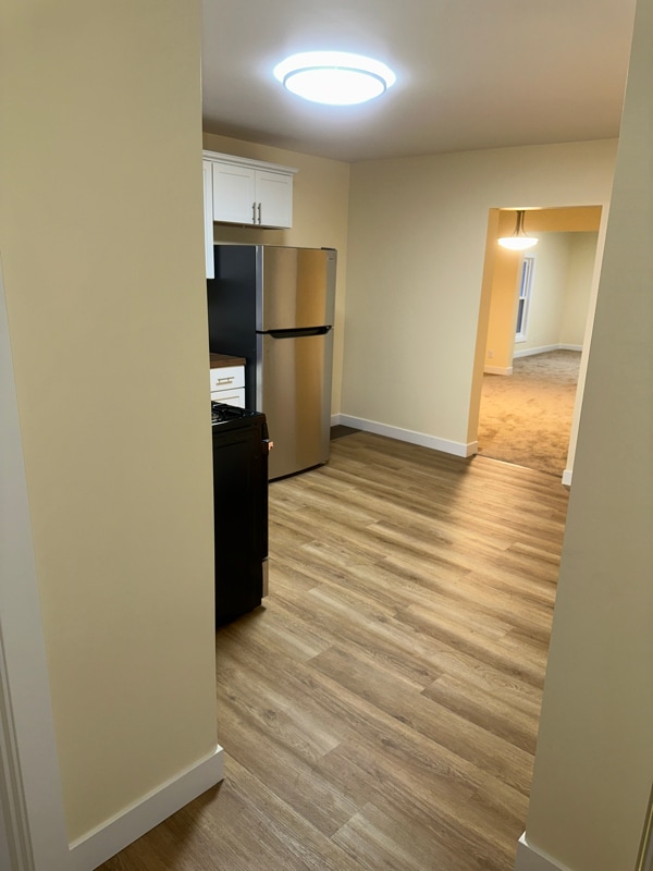 Building Photo - 729 Claim St