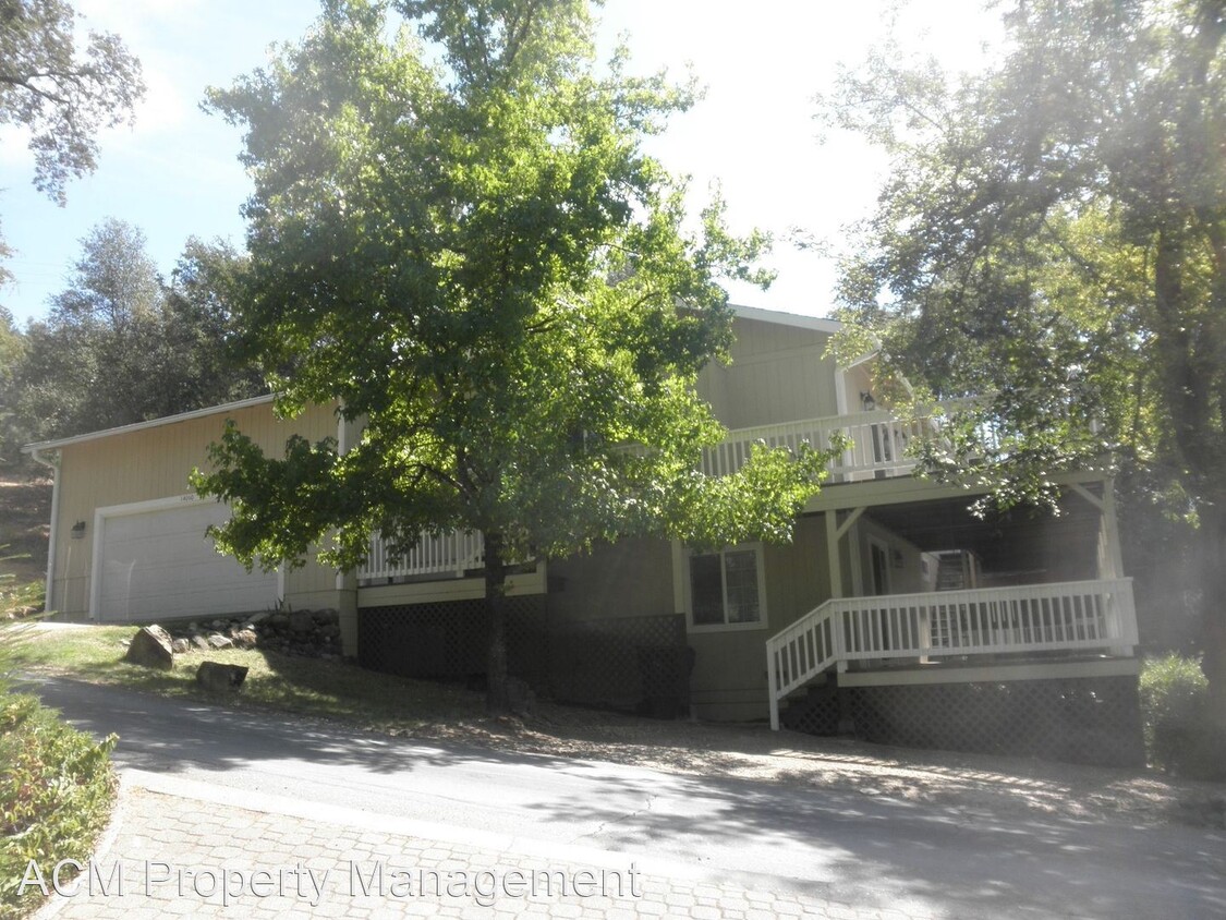 Primary Photo - 3 br, 3 bath House - 14060 Lake Wildwood D...