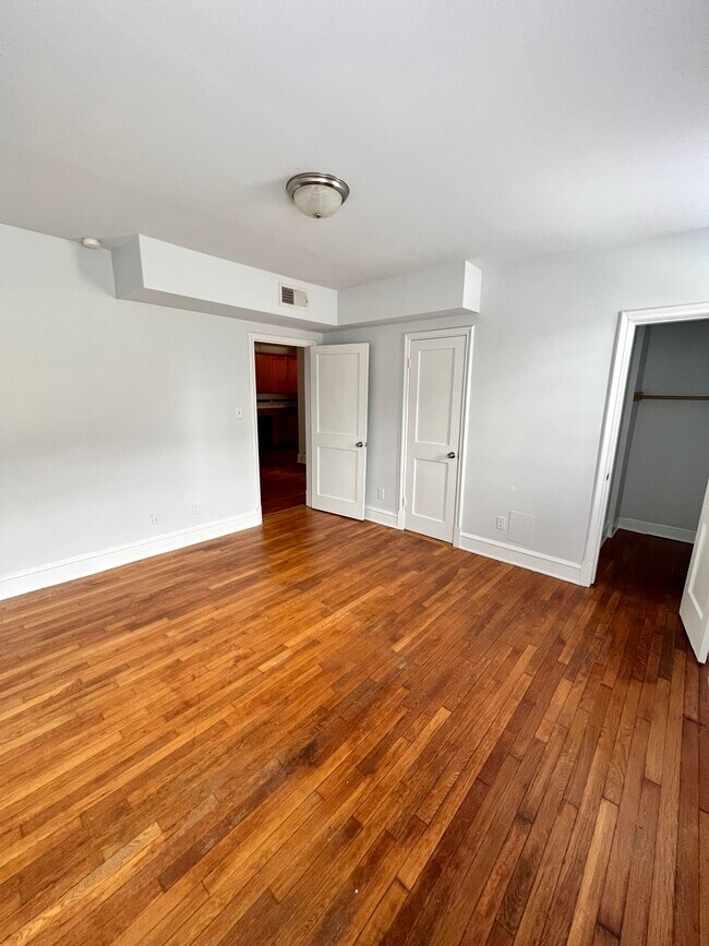 Foto del edificio - 1106 Franklin St