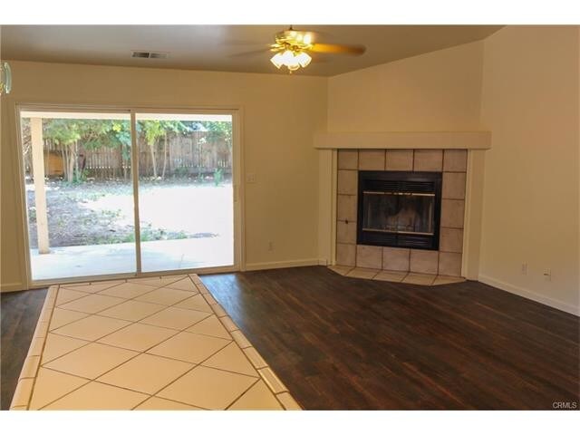 Building Photo - 5 Donalli Ln