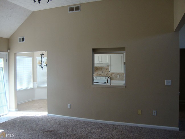 Building Photo - 229 Cambridge Dr