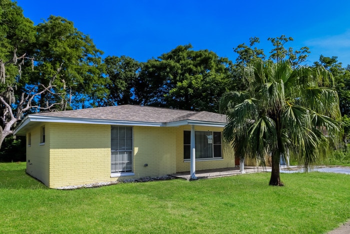 Building Photo - 7807 Raintree Dr