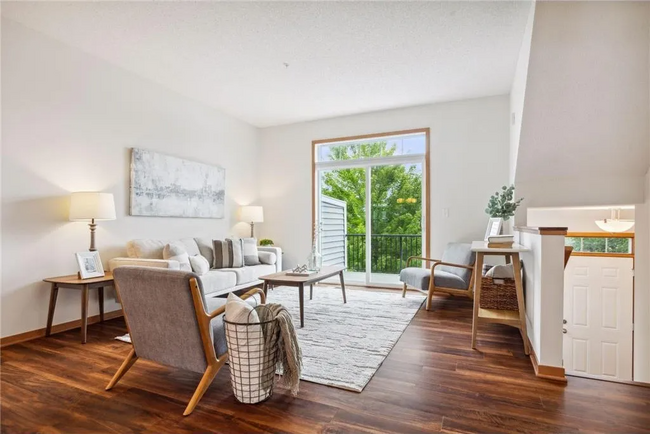 Foto del edificio - 8141 Kirkwood Ln N