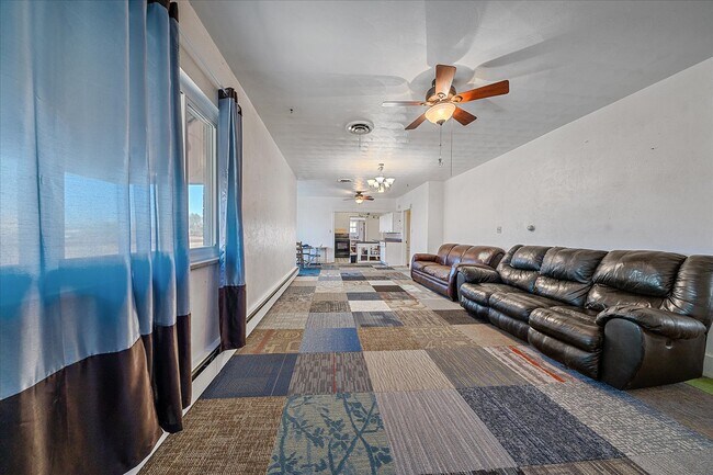 Foto del edificio - 301 Strong St