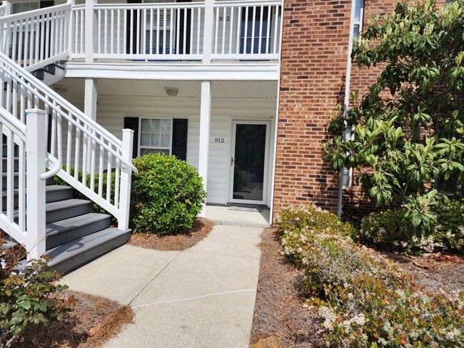 Building Photo - 217-912 Egret Run Ln