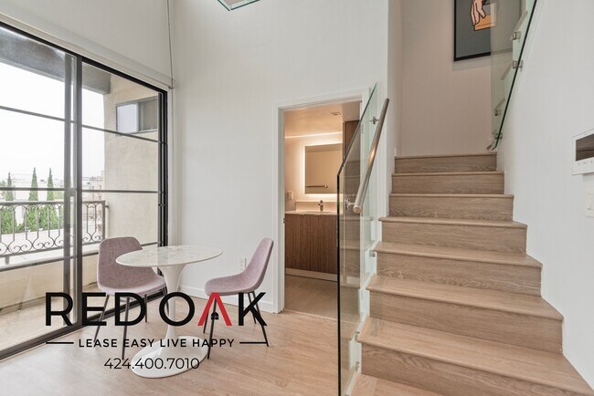 Foto del edificio - 11649 Mayfield Ave