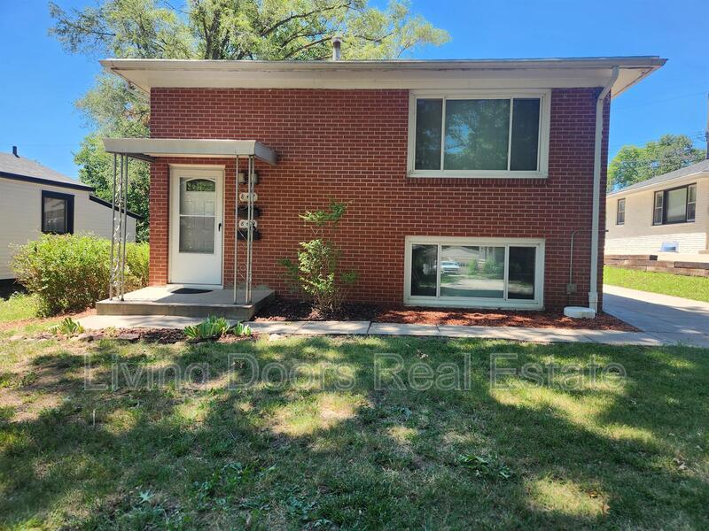 Primary Photo - 849 S 45th St