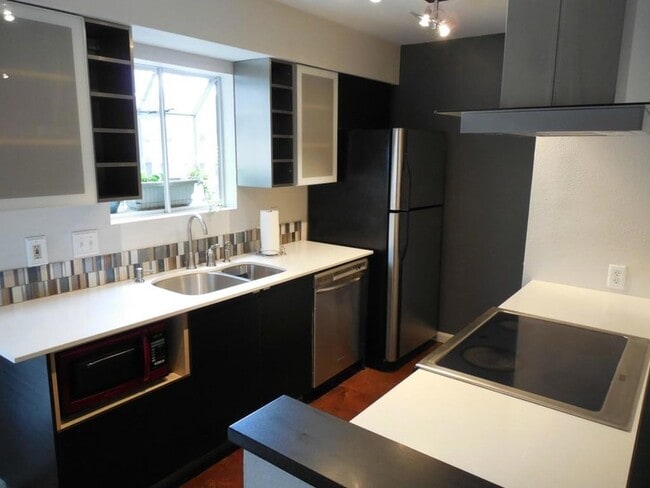 Foto del edificio - 6703 Old Quarry Ln