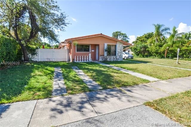 Primary Photo - 3400 SW 17th St