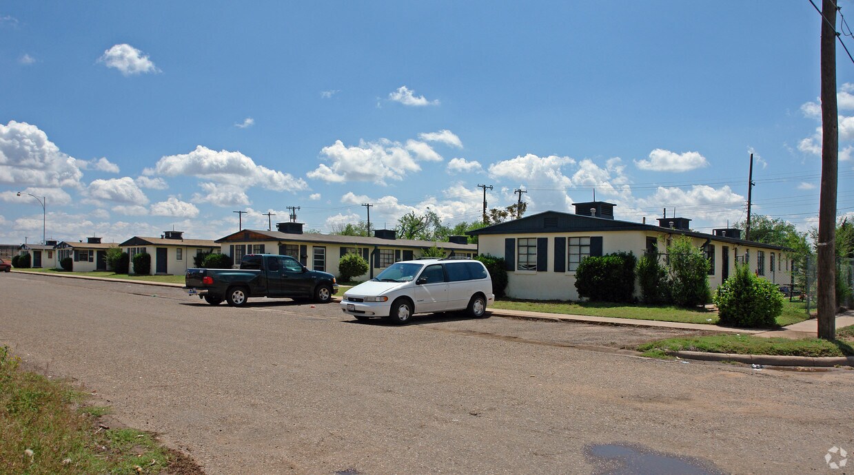 Primary Photo - Sherman Apartments
