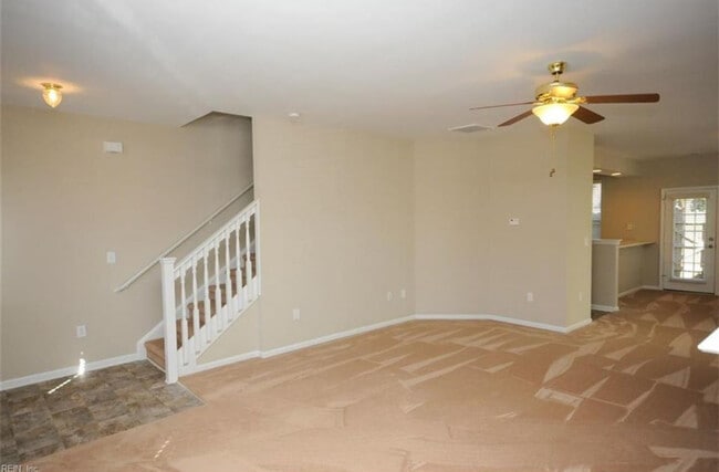 Building Photo - 5320 Hayton Way