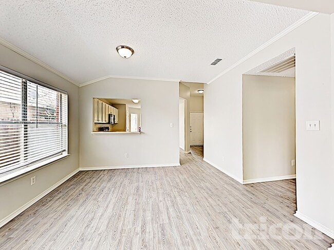 Foto del edificio - 2308 Stagecoach St