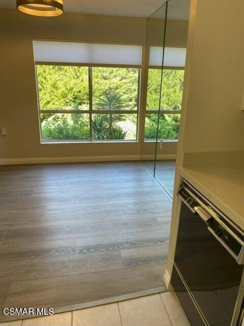 Foto del edificio - 286 Oak Leaf Dr