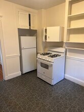 Building Photo - 332 Salem St