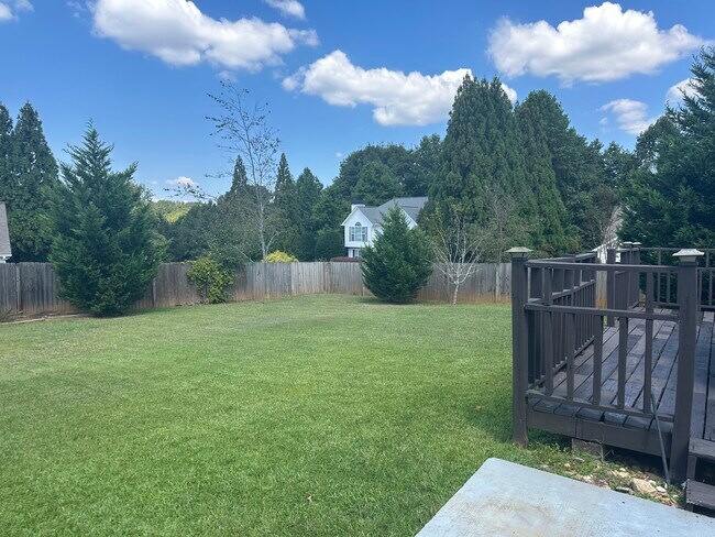 Building Photo - 6317 Compass Dr