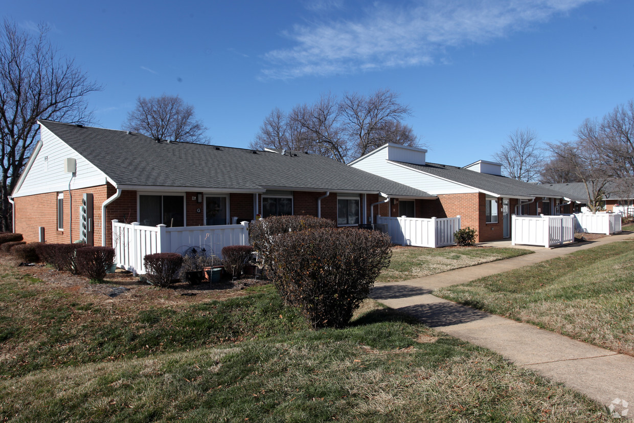 Building Photo - Holland Homes Apartments