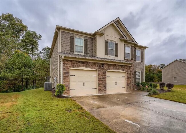 Building Photo - 710 Collingsworth Ln NE