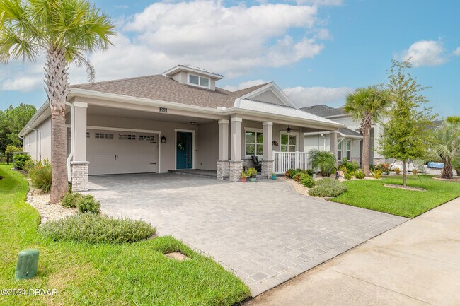 Foto del edificio - 205 Cyan Ave